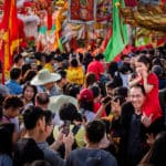 “Grandparent and Grandchild in the New-Year Fair” Shot by Huang Jianjun