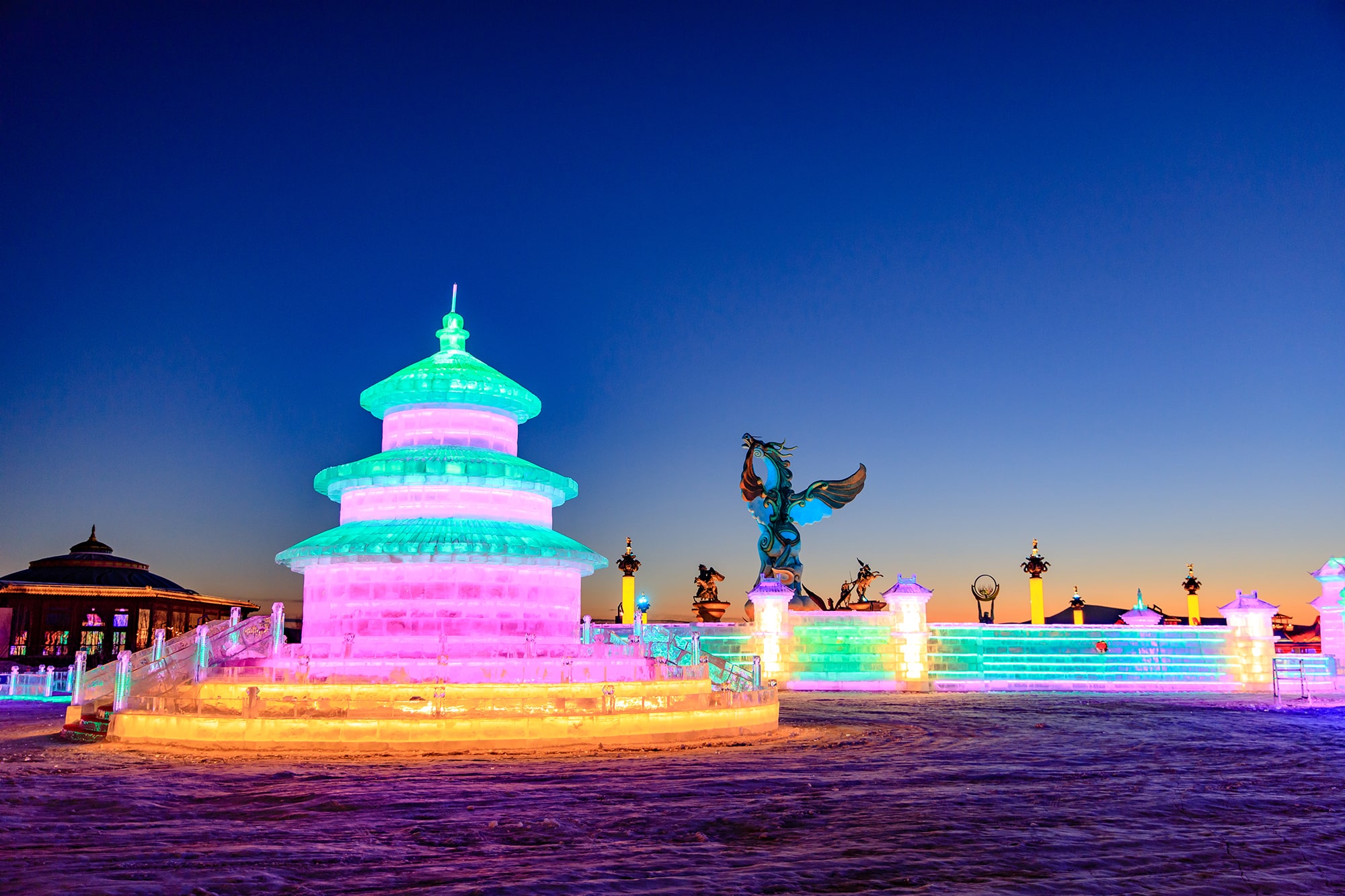 Chengde Fengning Mazhen Ice Sculpture